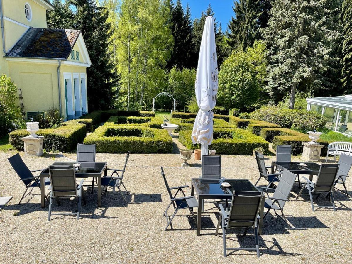 Hotel Quellenpark Bad Elster Kültér fotó