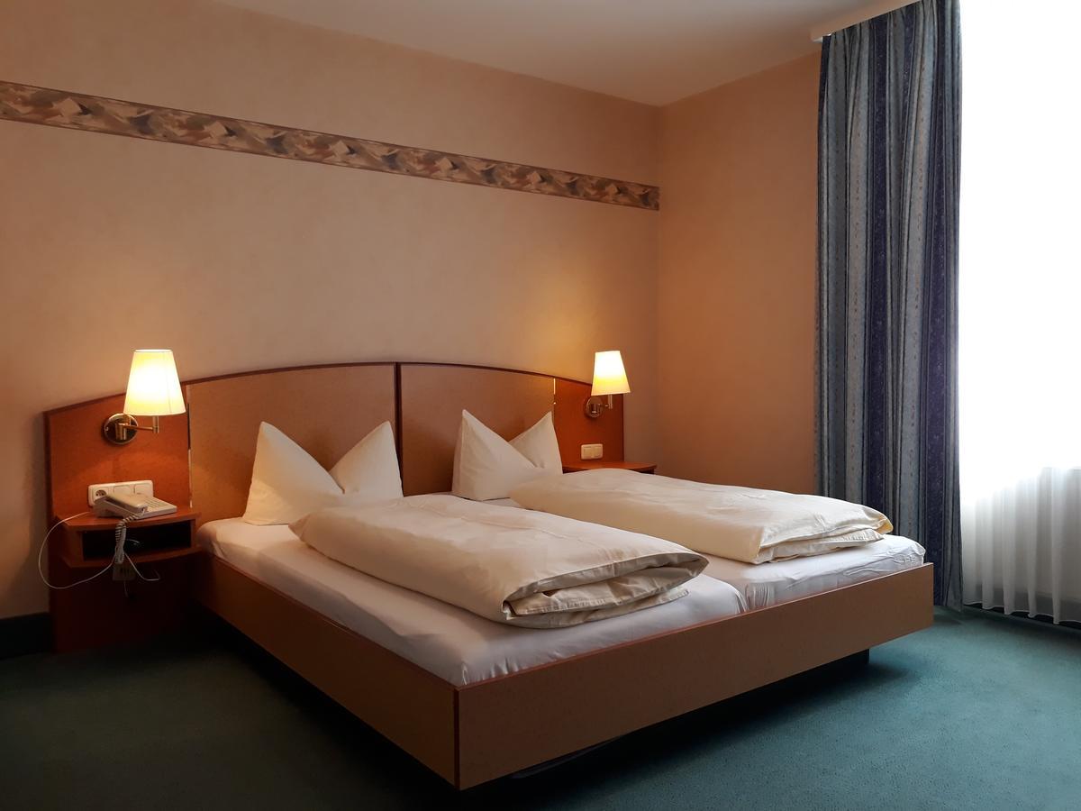 Hotel Quellenpark Bad Elster Kültér fotó