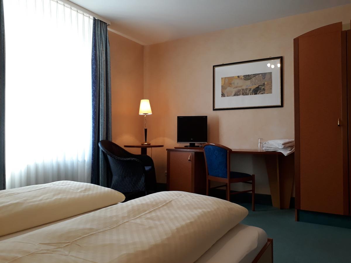 Hotel Quellenpark Bad Elster Kültér fotó
