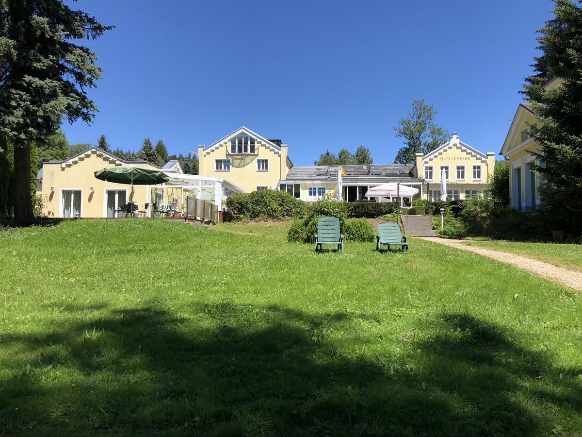 Hotel Quellenpark Bad Elster Kültér fotó